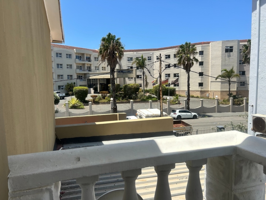 7 Bedroom Property for Sale in Quigney Eastern Cape